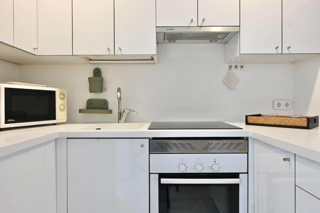 For You Rentals Apartamento Temporal Con Encanto A Pocos Metros Del Sol Myr13 Madrid Luaran gambar